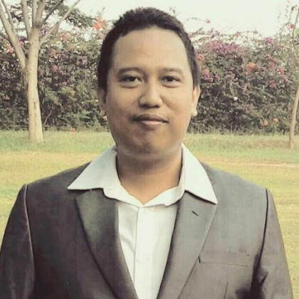 A dedicated Game Localization Specialist with more than 15 years of experience.